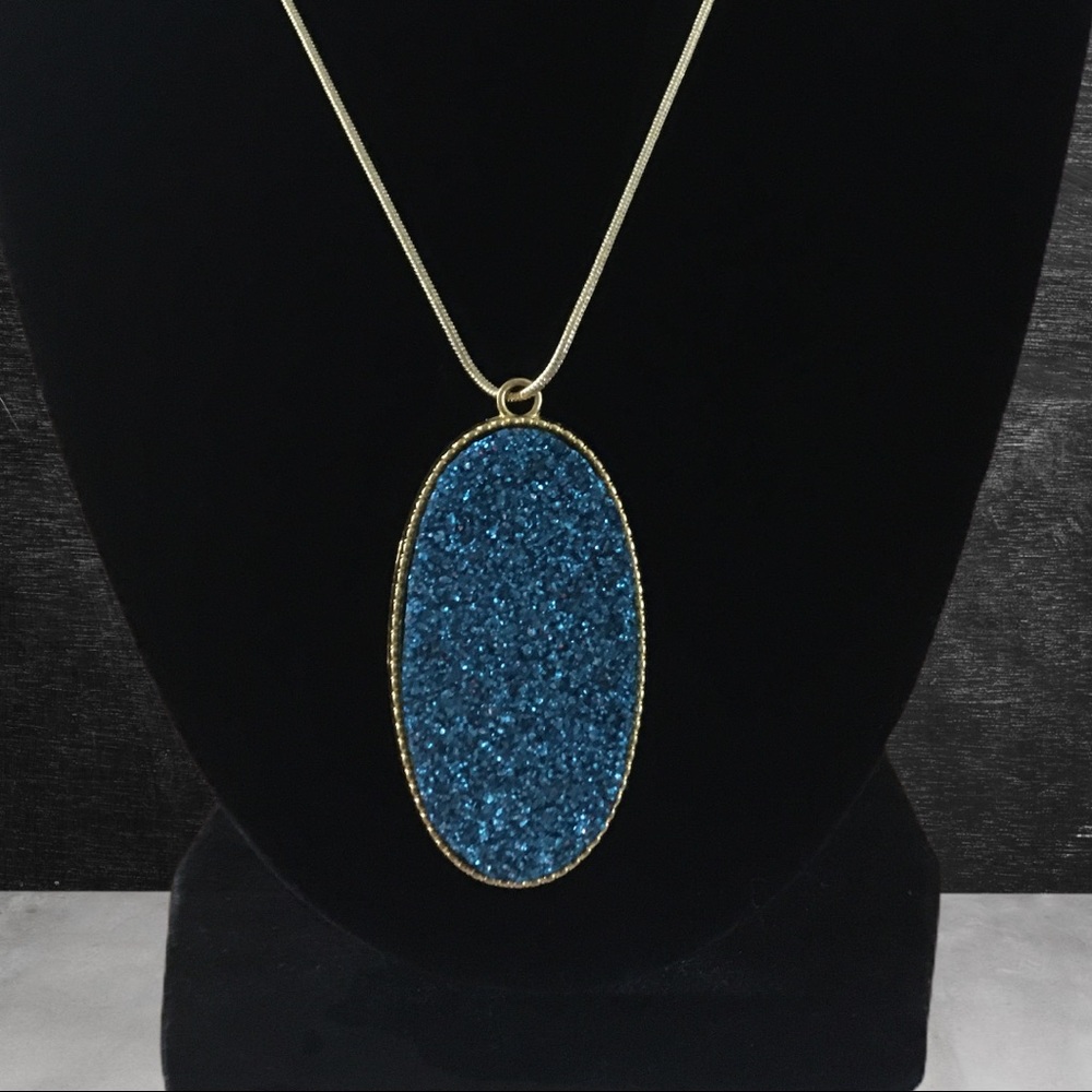 Blue / gold pendant necklace, 22 in chain